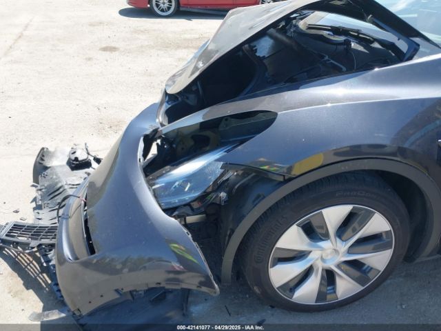 2024 TESLA MODEL Y 7SAYGDED9RF053945 Photo 5