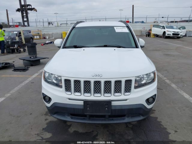 1C4NJCEA3GD583236 Jeep Compass Latitude