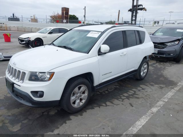 1C4NJCEA3GD583236 Jeep Compass Latitude