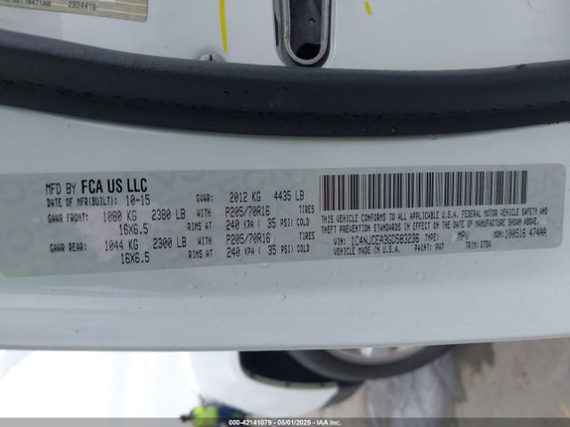 1C4NJCEA3GD583236 Jeep Compass Latitude