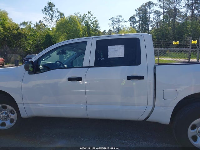 1N6AA1EC1PN114674 Nissan Titan S 4x4