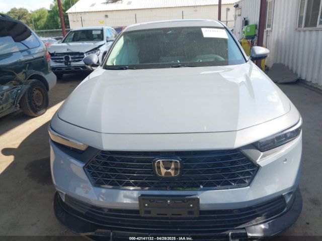 1HGCY2F89PA049718 Honda Accord Hybrid Touring