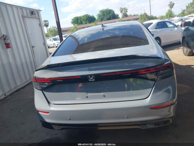 1HGCY2F89PA049718 Honda Accord Hybrid Touring