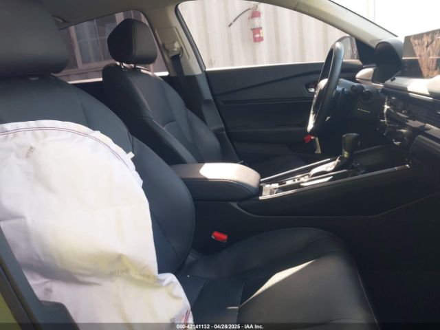 1HGCY2F89PA049718 Honda Accord Hybrid Touring