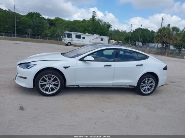5YJSA1E6XNF473888 Tesla Model S Plaid Tri Motor All-wheel Drive