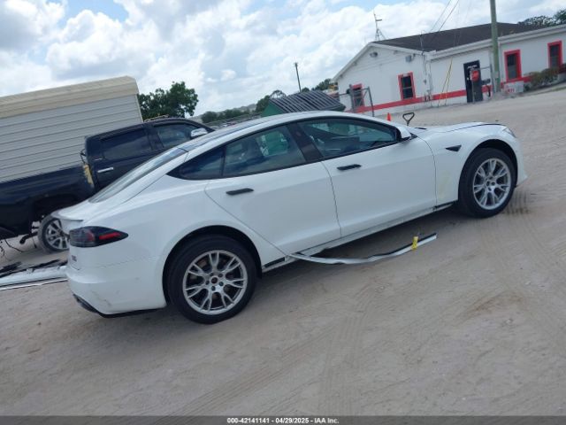 5YJSA1E6XNF473888 Tesla Model S Plaid Tri Motor All-wheel Drive
