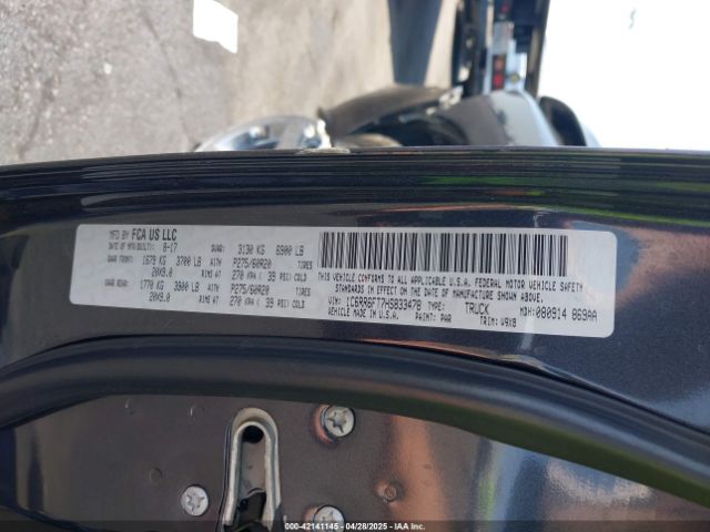 1C6RR6FT7HS833478 RAM 1500 Express  4x2 6'4 Box