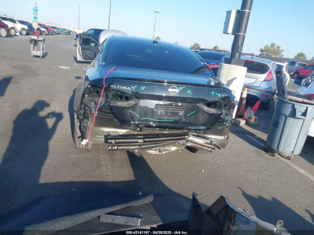 1N4BL4DV9RN425445 Nissan Altima Sv Fwd