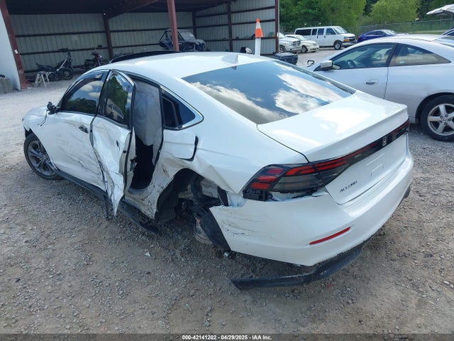 Honda l15be 2024 1HGCY1F35RA002011 Image 3