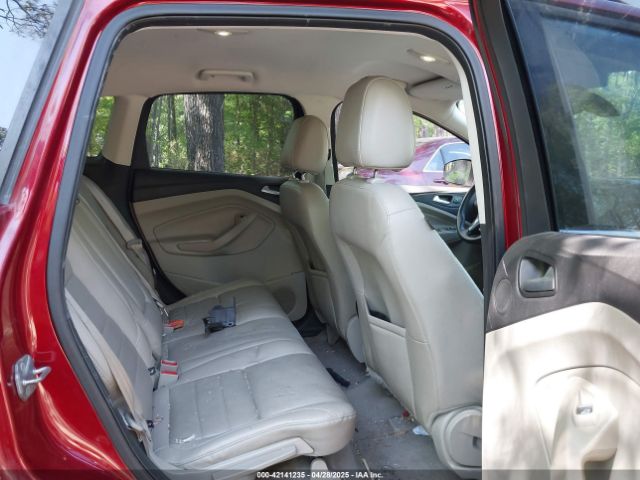 1FMCU9JX7EUB68165 Ford Escape Titanium