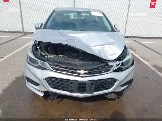 2018 CHEVROLET CRUZE 3G1BE6SMXJS610052 Photo 5