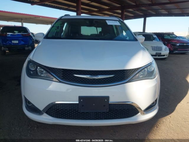 2C4RC1BG0HR523518 Chrysler Pacifica
