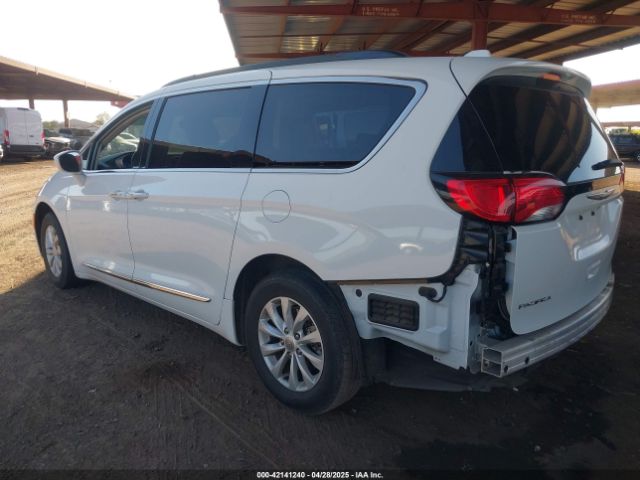 2C4RC1BG0HR523518 Chrysler Pacifica