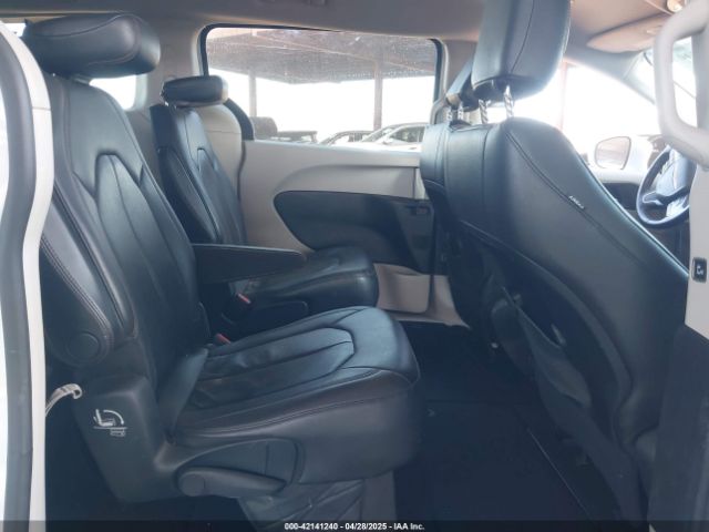 2C4RC1BG0HR523518 Chrysler Pacifica