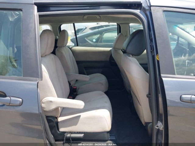 JM1CW2BL9E0168211 Mazda Mazda5 Sport