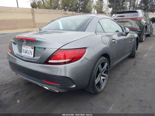 W1KPK3JA2LF172930 Mercedes-Benz Slc 300