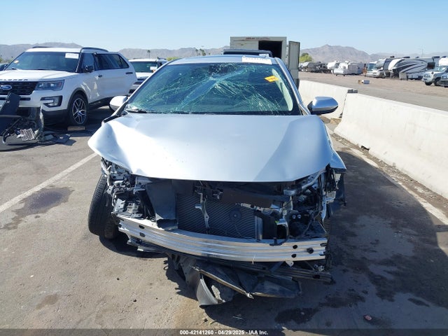 JTDHPRAEXLJ035706 Toyota COROLLA LE