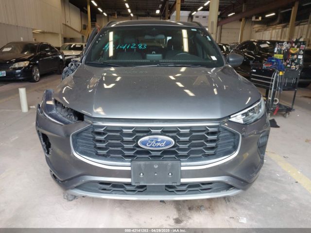 1FMCU9MN6PUA10350 Ford dragon gtdi