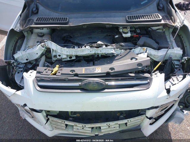 1FMCU9GX3EUE15253 Ford ESCAPE SE