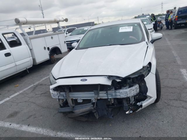 3FA6P0H75HR335912 Ford FUSION SE