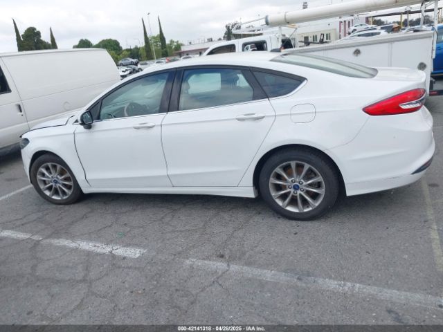 3FA6P0H75HR335912 Ford FUSION SE