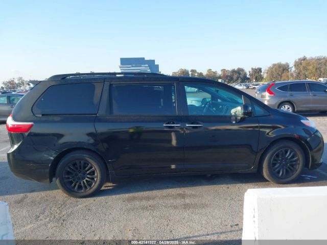 5TDYZ3DC0HS876848 Toyota Sienna Xle/limited