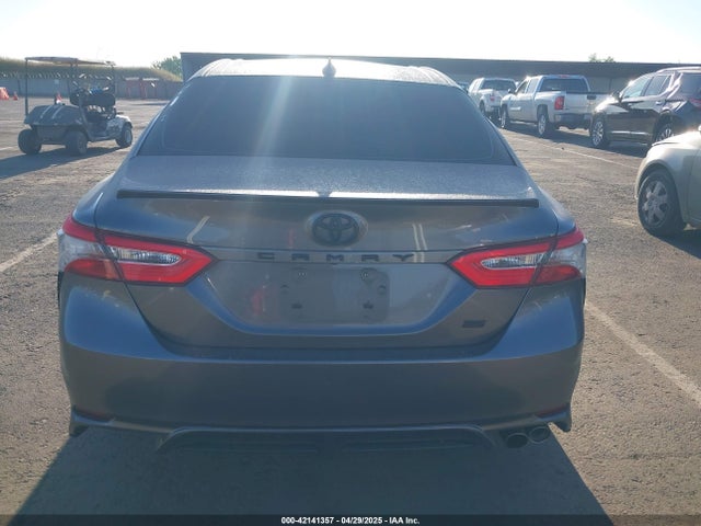 4T1B11HK1KU840586 Toyota CAMRY SE