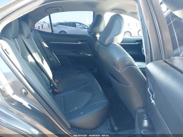 4T1B11HK1KU840586 Toyota CAMRY SE