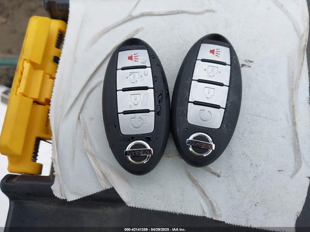 3N1CP5DV8ML561716 Nissan Kicks Sr Xtronic Cvt