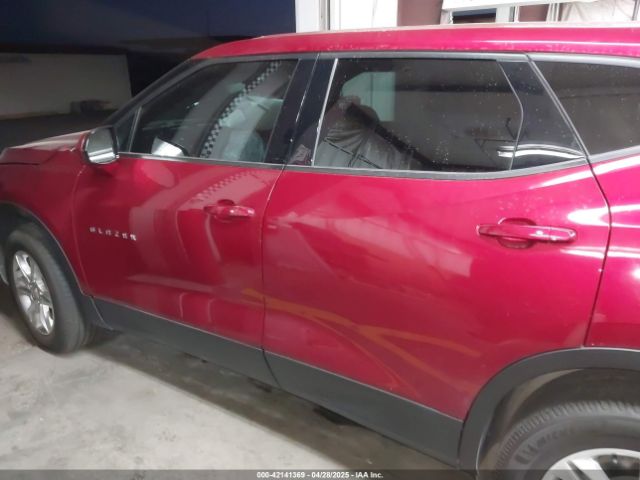 3GNKBBRAXMS573326 Chevrolet Blazer Fwd 1lt