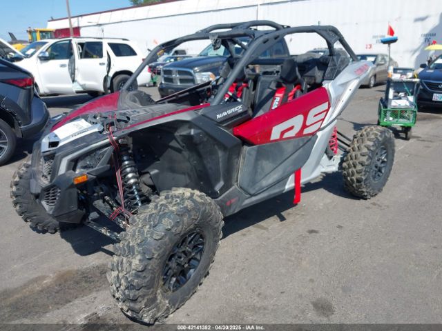2024 CAN-AM MAVERICK X3 3JBVJAY4XRE000532 Photo 1