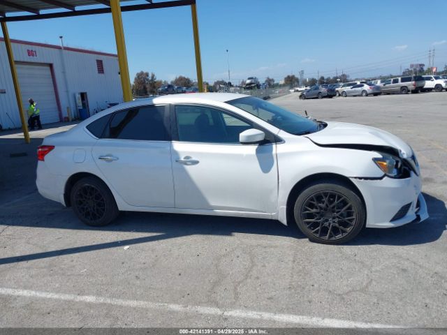 3N1AB7AP1JL633696 Nissan SENTRA SV