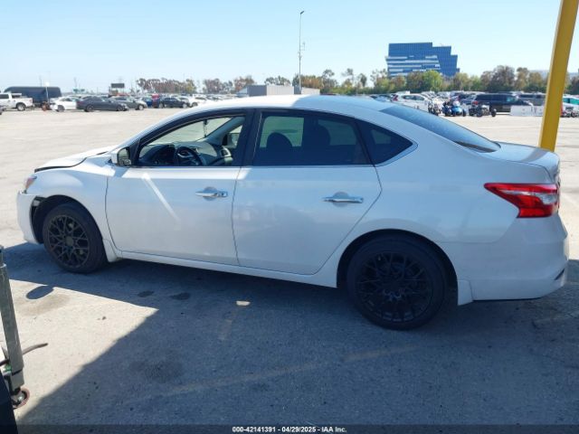 3N1AB7AP1JL633696 Nissan SENTRA SV