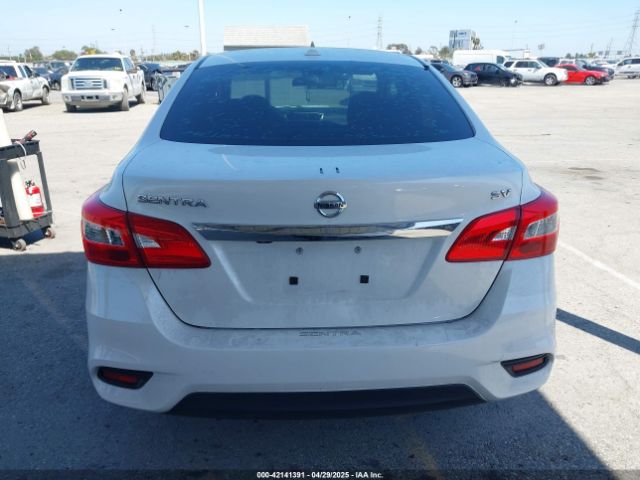 3N1AB7AP1JL633696 Nissan SENTRA SV