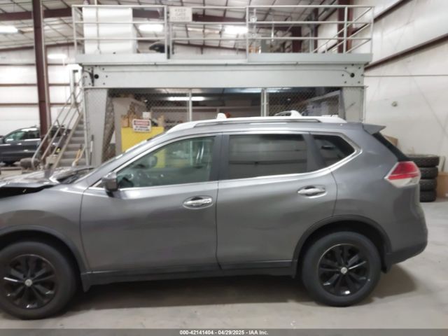5N1AT2MMXGC888104 Nissan ROGUE SV
