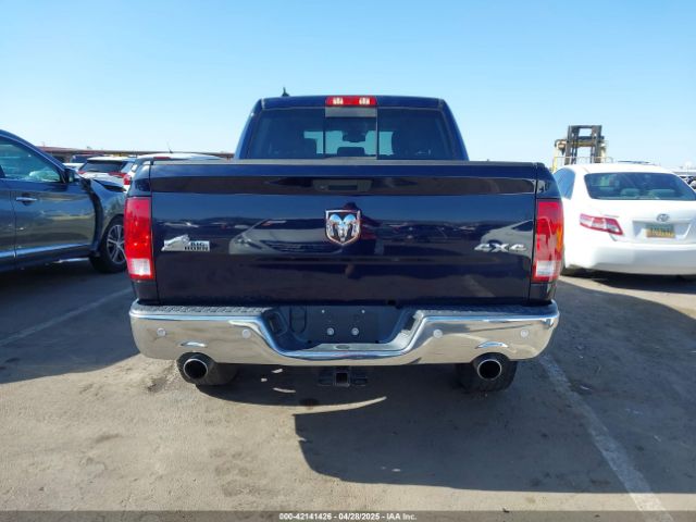 1C6RR7LT3KS600134 RAM 1500 Classic Big Horn  4x4 5'7 Box