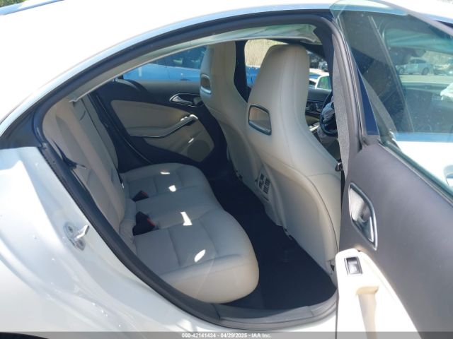 WDDSJ4GB9JN529347 Mercedes-Benz CLA 250 4MATIC
