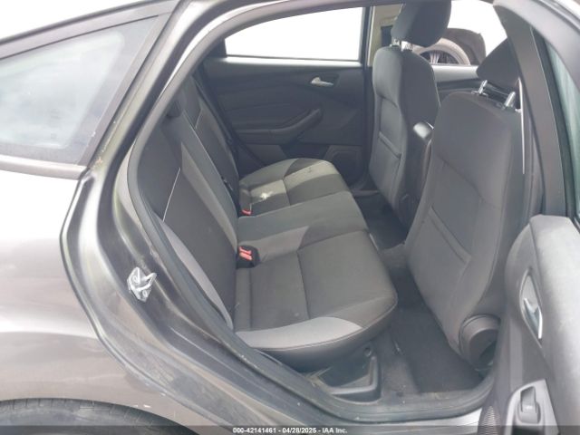 1FADP3K24EL374992 Ford FOCUS SE