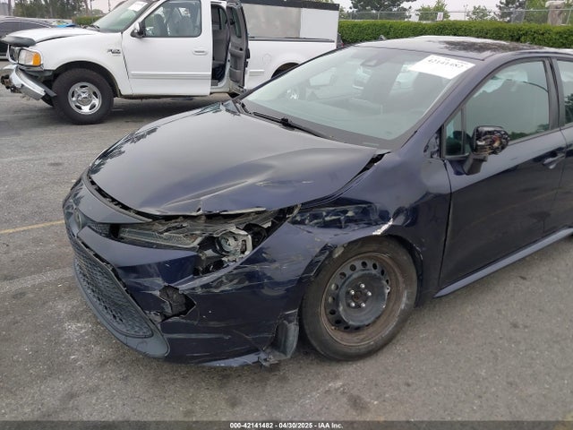5YFEPRAE8LP106139 Toyota COROLLA LE