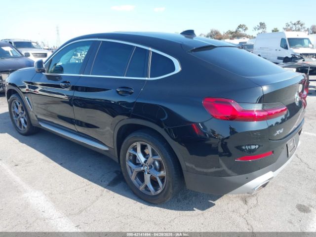 2023 BMW X4 5UX33DT09P9S87057 Photo 2