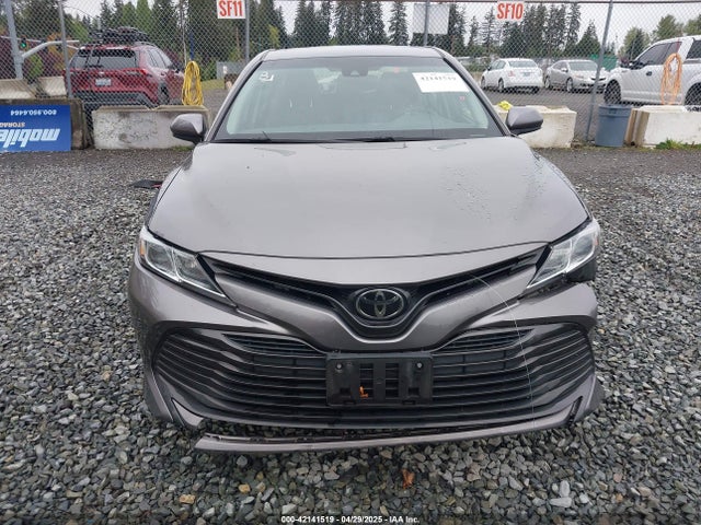4T1B11HK2JU611946 Toyota CAMRY LE