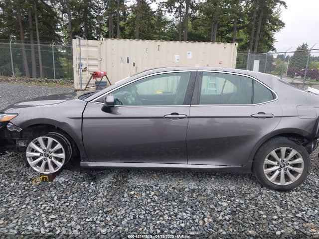4T1B11HK2JU611946 Toyota CAMRY LE