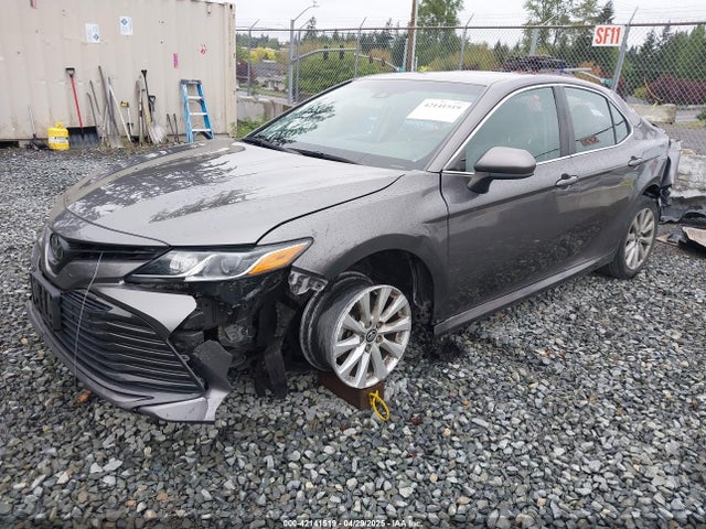 4T1B11HK2JU611946 Toyota CAMRY LE