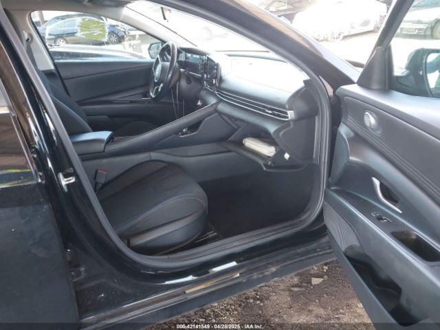 5NPLN4AG0MH026978 Hyundai ELANTRA SEL