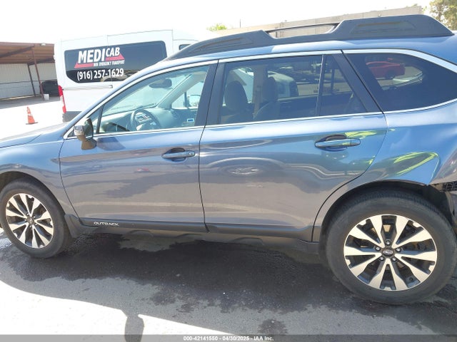Subaru Outback 2.5i Limited 2015 4S4BSALC4F3247569 Image 14