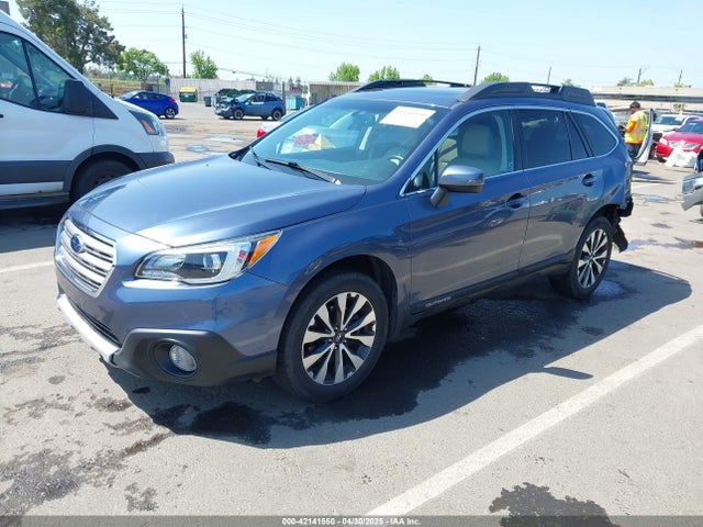 Subaru Outback 2.5i Limited 2015 4S4BSALC4F3247569 Image 2