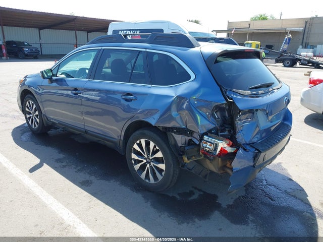 Subaru Outback 2.5i Limited 2015 4S4BSALC4F3247569 Image 3