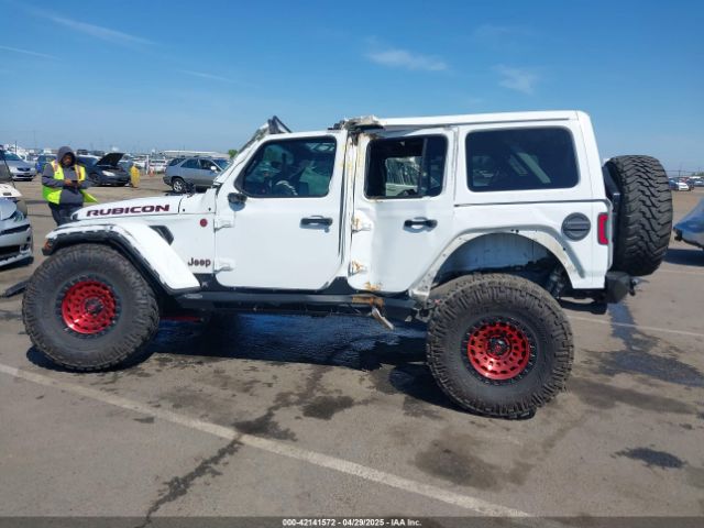 1C4HJXFGXJW110629 Jeep Wrangler Unlimited Rubicon 4x4