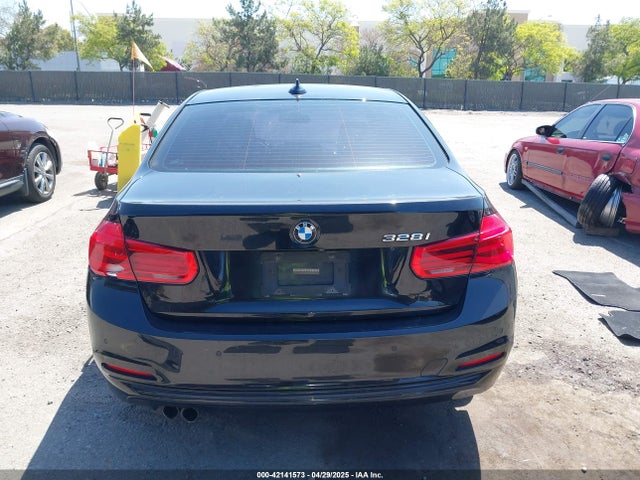 WBA8E9G57GNT83634 BMW 328I