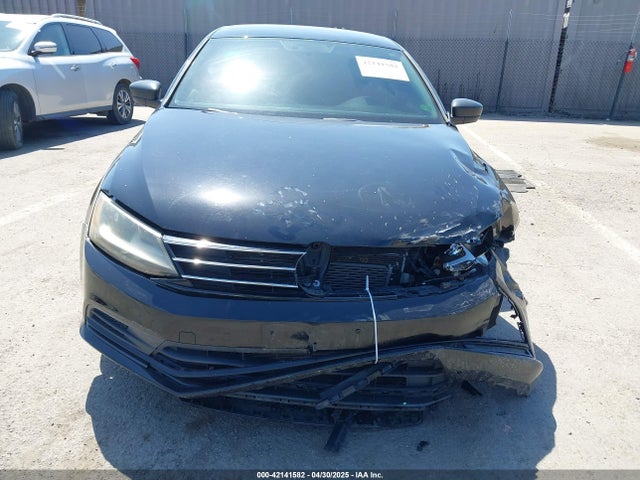 3VW267AJ4GM250188 Volkswagen Jetta 1.4t S